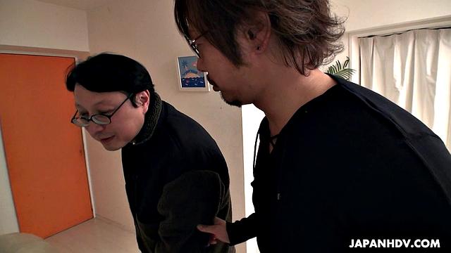 Yuuki Fuwari fucked with toys at a photo session