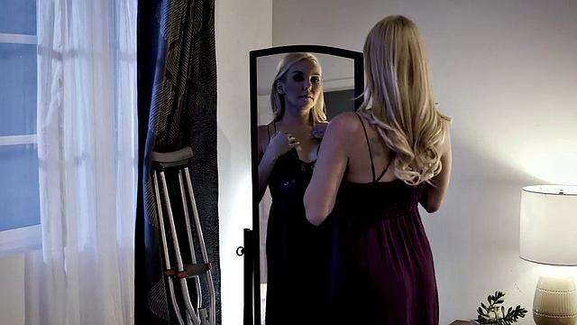 Pornstar MILF licked and fucked after deepthroating