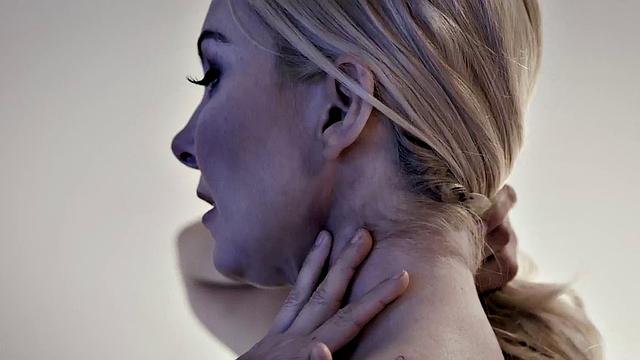 Pornstar MILF licked and fucked after deepthroating