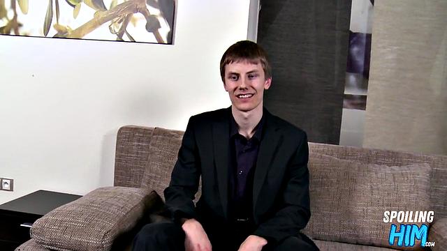 POV Amateur twunk gets smashed