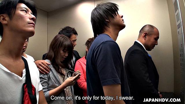 Maika and Miyama Aoi are caught in elevator scene