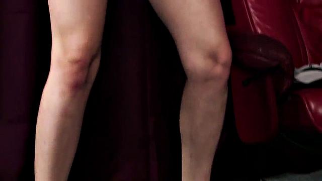 Poker playing voyeur watches wanker after winning