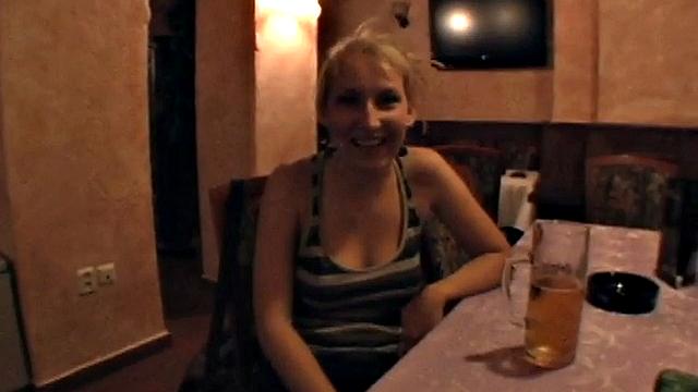 Public anal amateur GF POV fucked in cafe casting