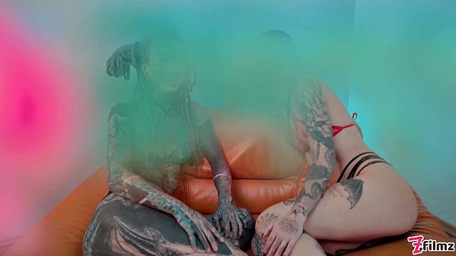 Anuskatzz And Charlotte Love To Play With Their New Big Toy