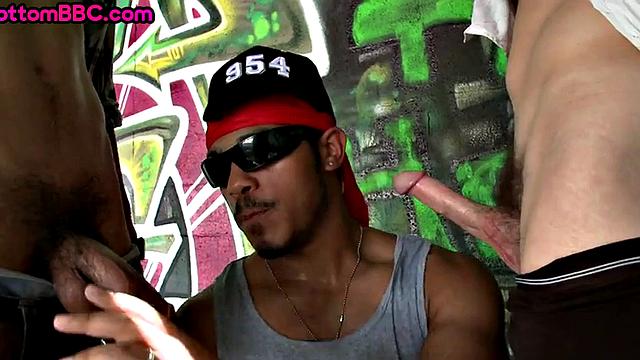 Black thug public fucked outdoors after BJ in threesome