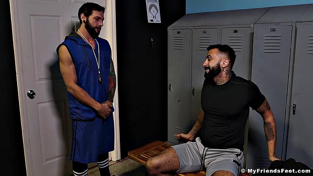 Coach Eddie Danger Gets Worshiped - Eddie