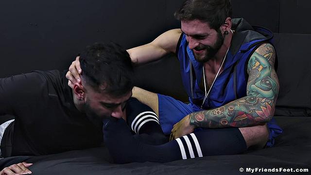 Coach Eddie Danger Gets Worshiped - Eddie