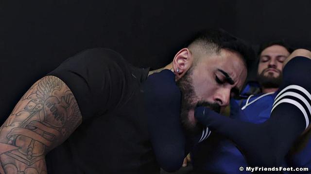 Coach Eddie Danger Gets Worshiped - Eddie