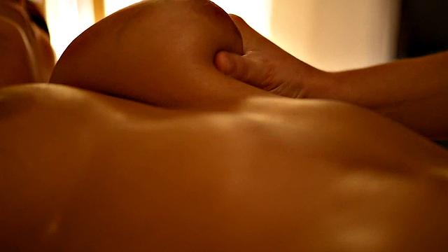 Discreet Scene 2