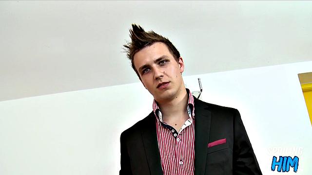 Naive dude gets assbanged on his casting debut