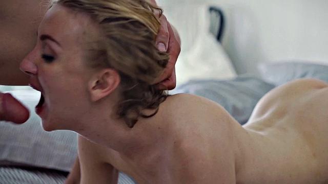 Eager girlfriend sucking before sex then gets a facial