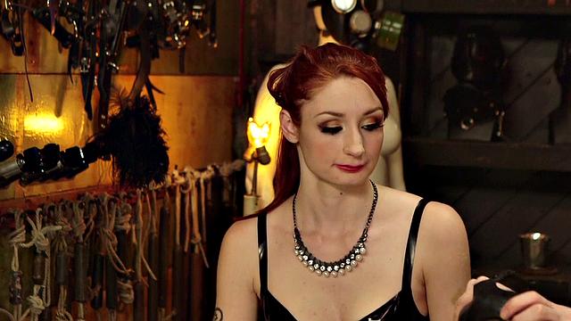 Ginger gimp student cocksucking dom in a masterclass