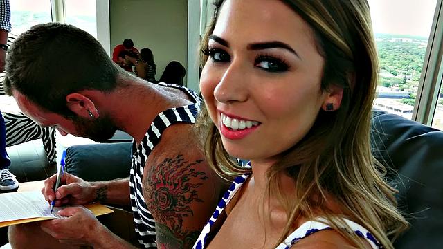 Melissa Moore Bangs a Stranger