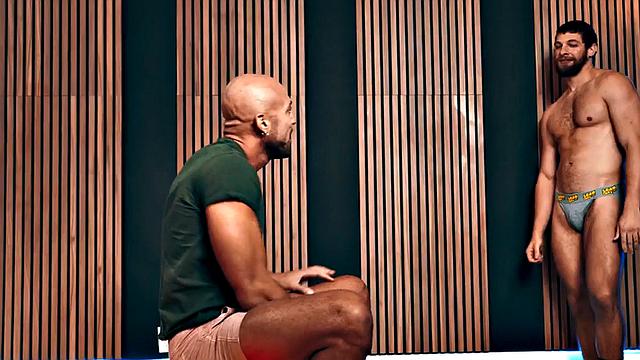 Muscled eager jock barebacking in locker room