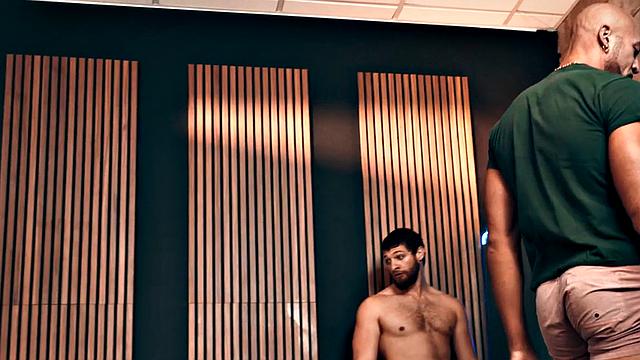 Muscled eager jock barebacking in locker room