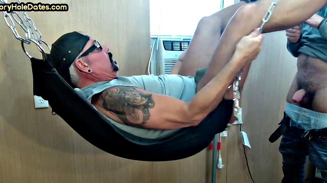 Mature amateur giving head