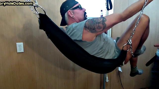 Mature amateur giving head