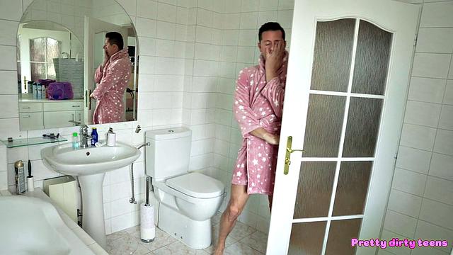 Body Swap with My Housemate