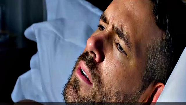 Adria Arjona actions