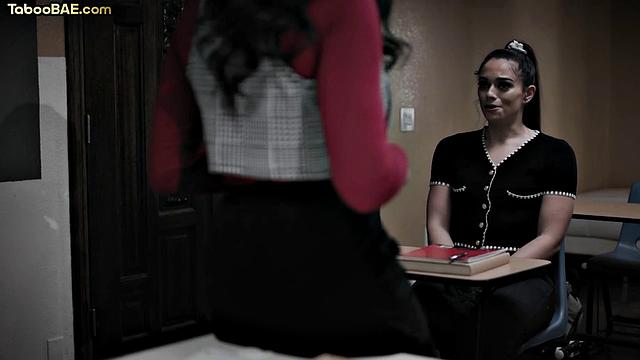 21yo cute babe pounded in classroom