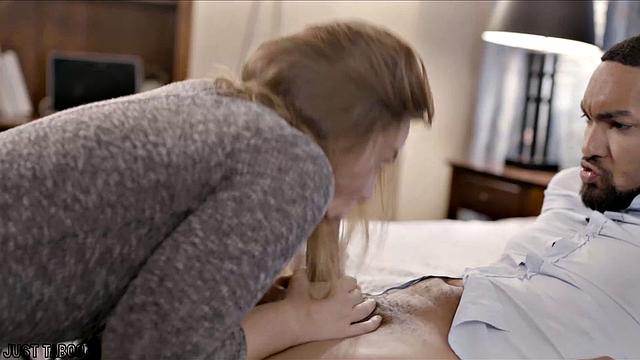 Наташа Найс готова на всё ради анала с Микки Модом - вот чем всё кончилось!