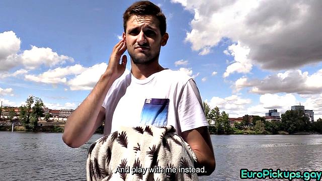 Pulled euro cockriding stranger