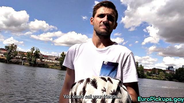 Pulled euro cockriding stranger