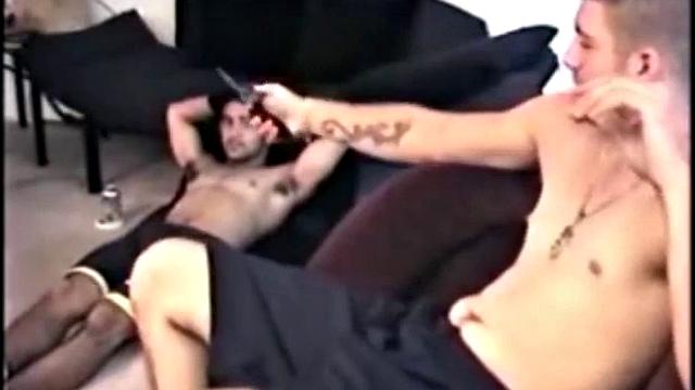 2 Straight Guys Jerking Off