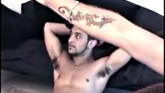 2 Straight Guys Jerking Off