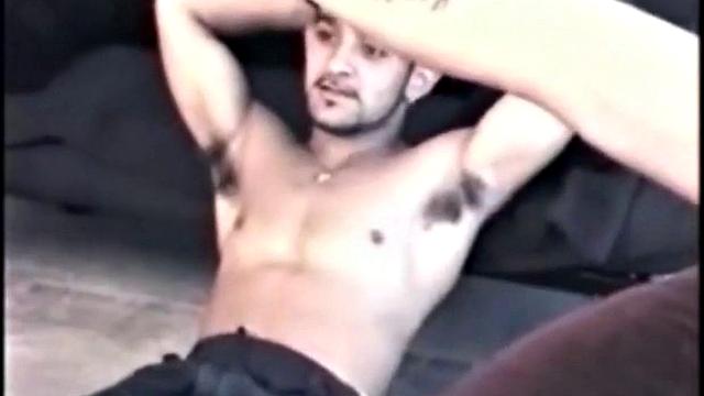 2 Straight Guys Jerking Off