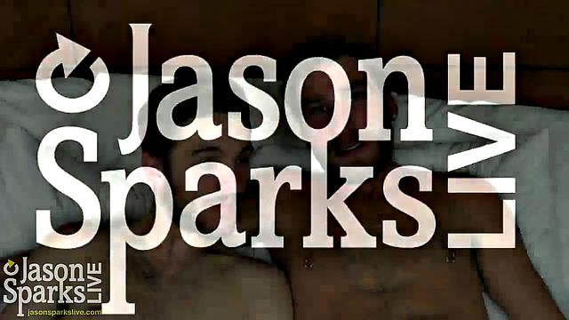 джейсон блейк трахается с корбином райли без резинки в орландо