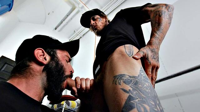 Tattooed hairy hunk drilled in anal in missionary