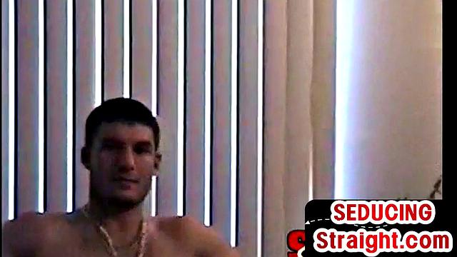 Seduced str8 1st time deepthroating
