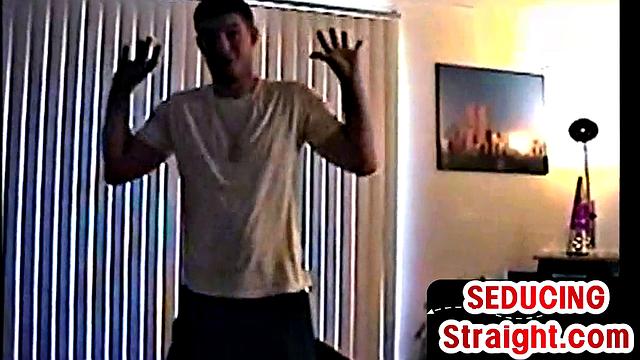 Seduced str8 1st time deepthroating