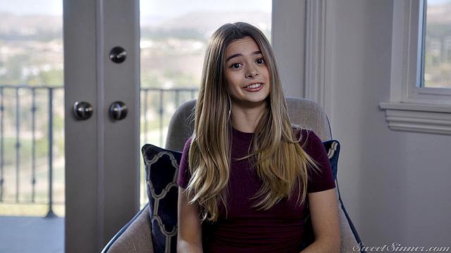 пришла к подруге, но ушла с папой - вот такой ночлег!