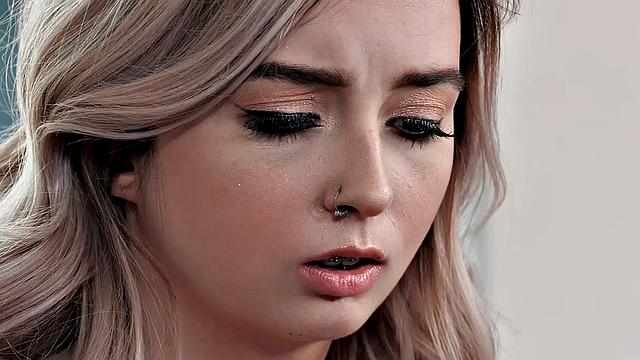 All Natural Lexi Lore Hires An Anal Consultant To Fuck Her