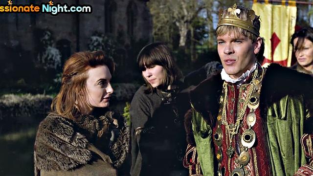 Medieval sluts covered in facial in 3some after pussybanging