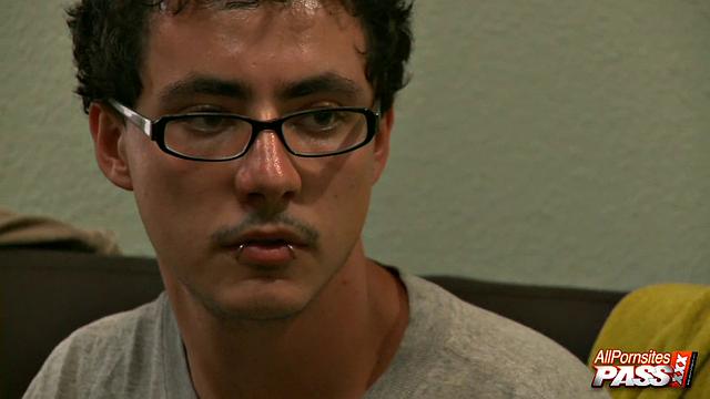 Cuckold Allie fucks guest