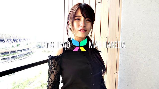 Мao Haneda заводит страстью и взглядом