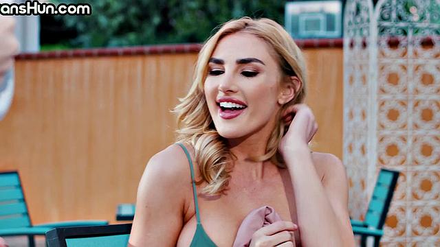 Trans women fuck nympho petite slut in threesome