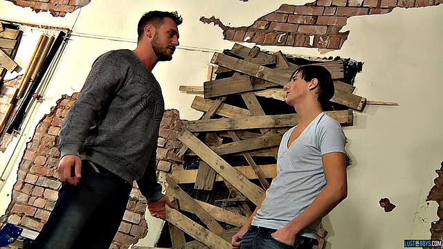 Hooking Up With A Hot Daddy - Hans Berlin &amp;amp; Casper Ellis
