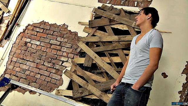 Hooking Up With A Hot Daddy - Hans Berlin &amp;amp; Casper Ellis