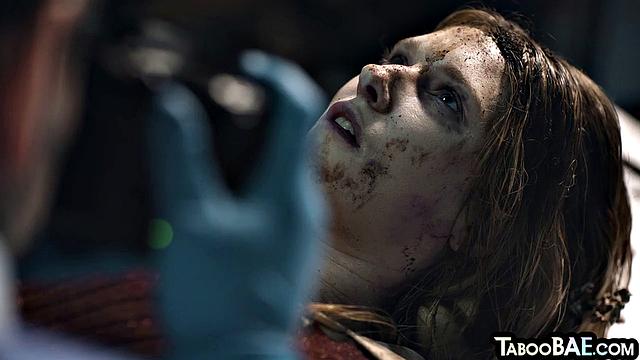 Пошлая любовница с большими сиськами жёстко трахается с парнем в чулках.