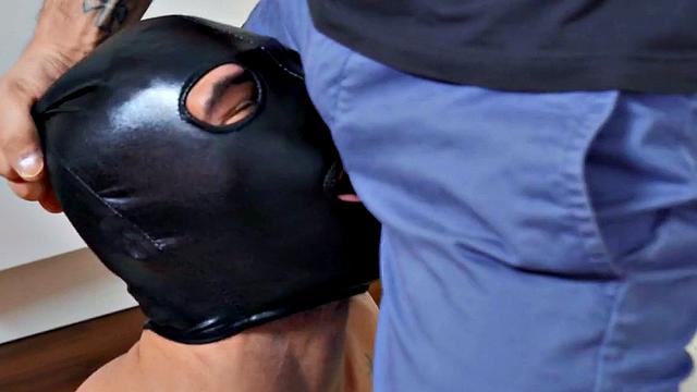 Muscular gay fucks masked guy in asshole doggystyle