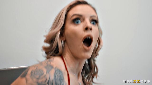 Lookalikes Tag Team MILF