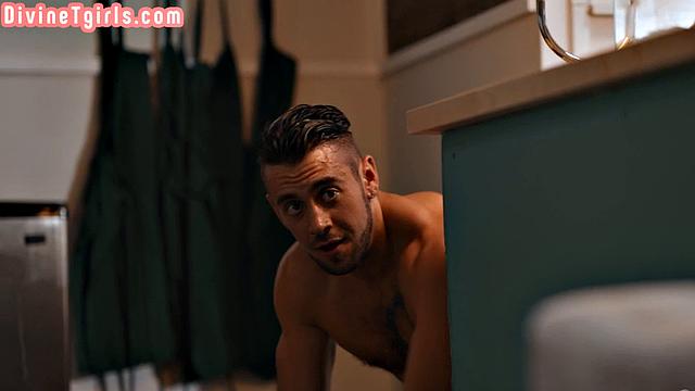 Roundbooty trans beauty gets doggystyled