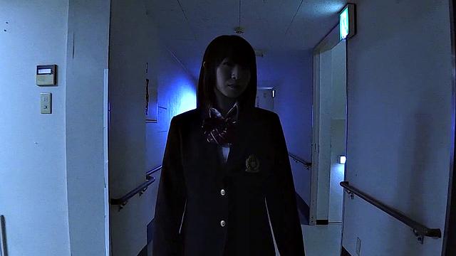 пять косплеерш дрочат пальцами, сосут и получают сперму в киску