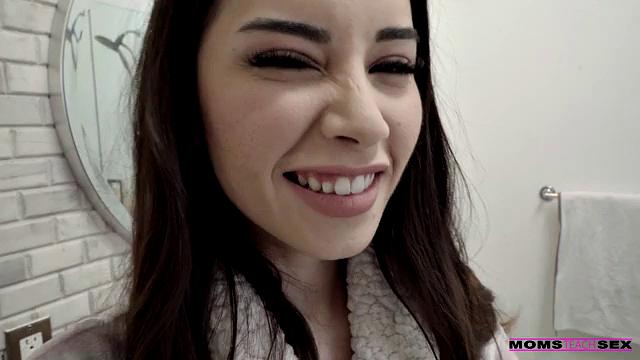 Mom And Step Son Do Yoga - S12:E4 