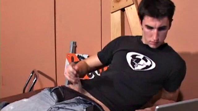 When he returns from skateboarding, JP starts up a porn video on the laptop and begins stroking his cock. After giving his dick a serious workout, JP dumps a warm load onto his belly.