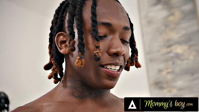 смотри, как зрелые тёлки жёстко наказывают парня в групповухе